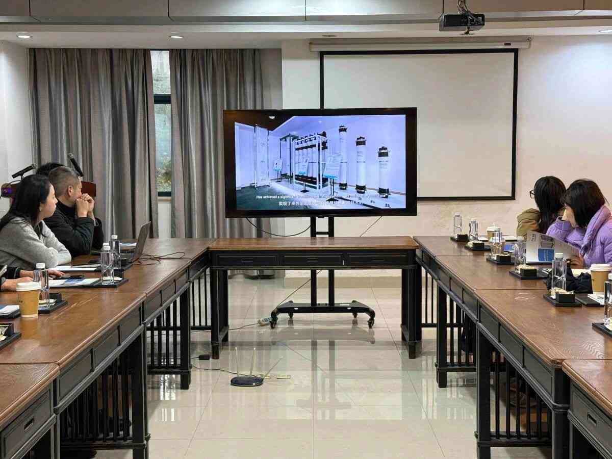 一支笔、一张膜，宁波智造借绿色网络“破圈”